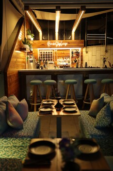 raouche arjaan by rotana