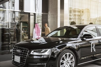 rosh rayhaan by rotana