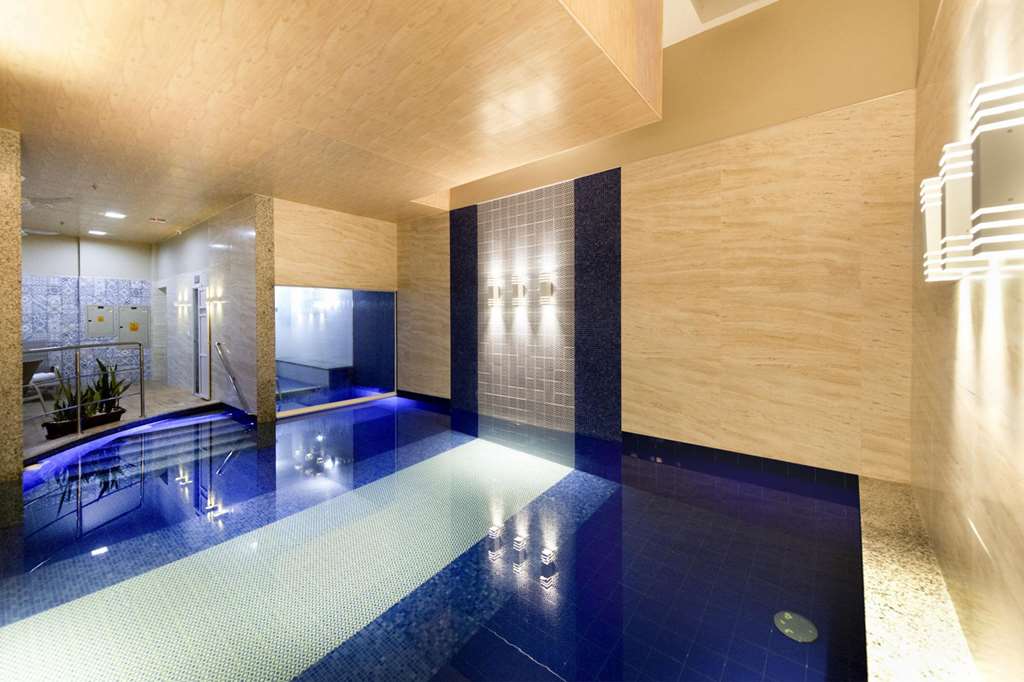 comfort suites macae