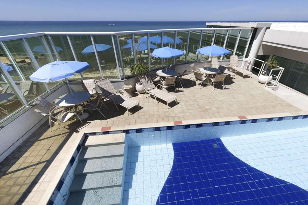 comfort suites macae