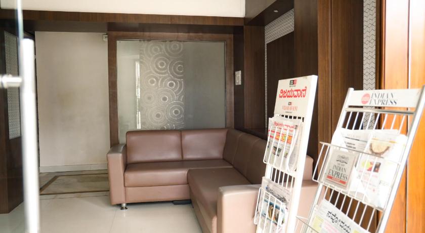 hotel madhuvan international