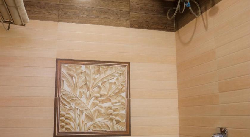 hotel madhuvan international