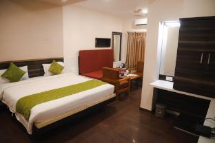 hotel madhuvan international