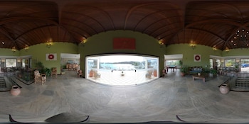 uni boutique hotel and spa