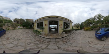 uni boutique hotel and spa