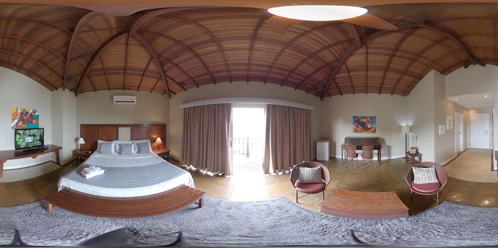 uni boutique hotel and spa
