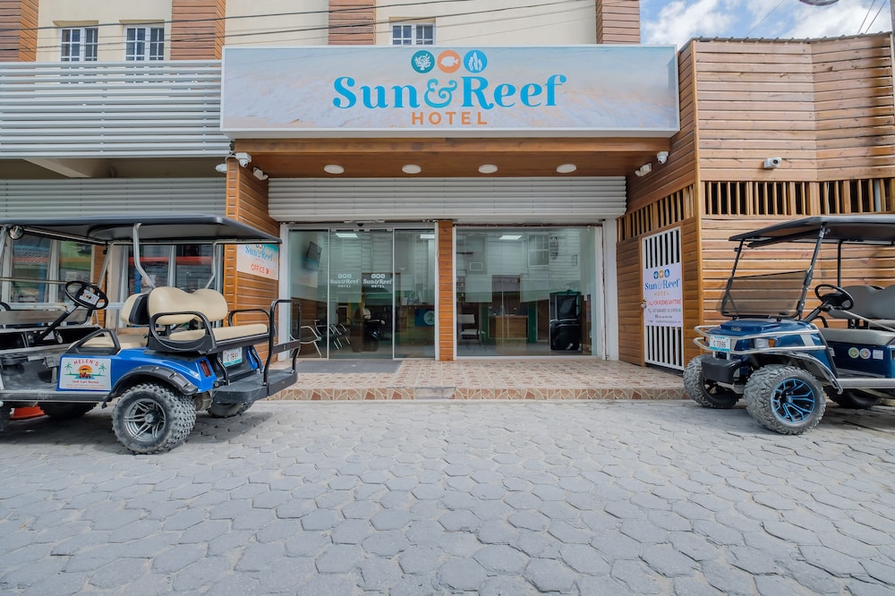 voyager sun and reef hotel