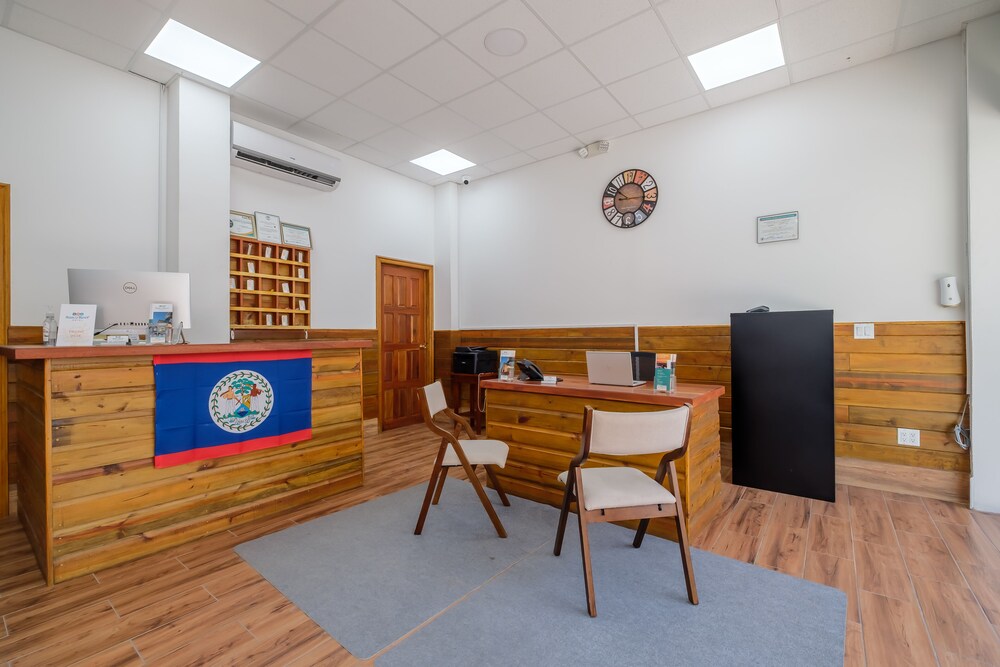 voyager sun and reef hotel