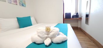 voyager sun and reef hotel