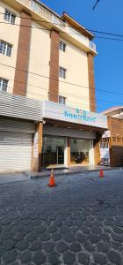 voyager sun and reef hotel