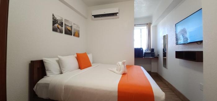 voyager sun and reef hotel