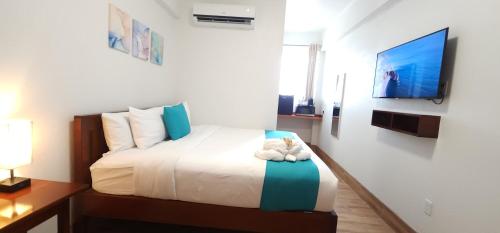 voyager sun and reef hotel