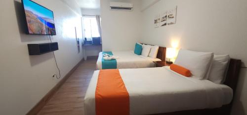 voyager sun and reef hotel