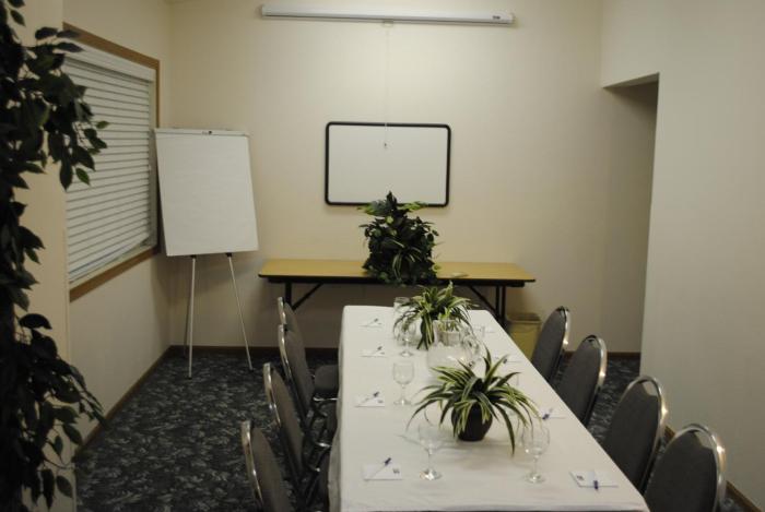holiday inn express mackinaw city by ihg