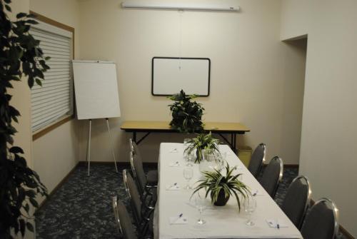 holiday inn express mackinaw city by ihg