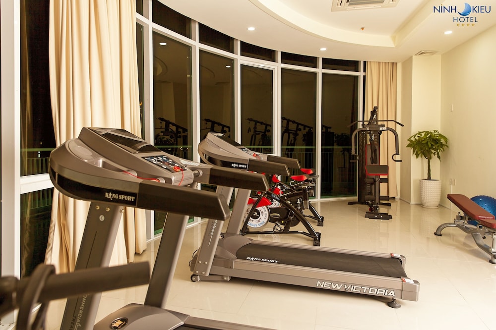 ninh kieu riverside hotel