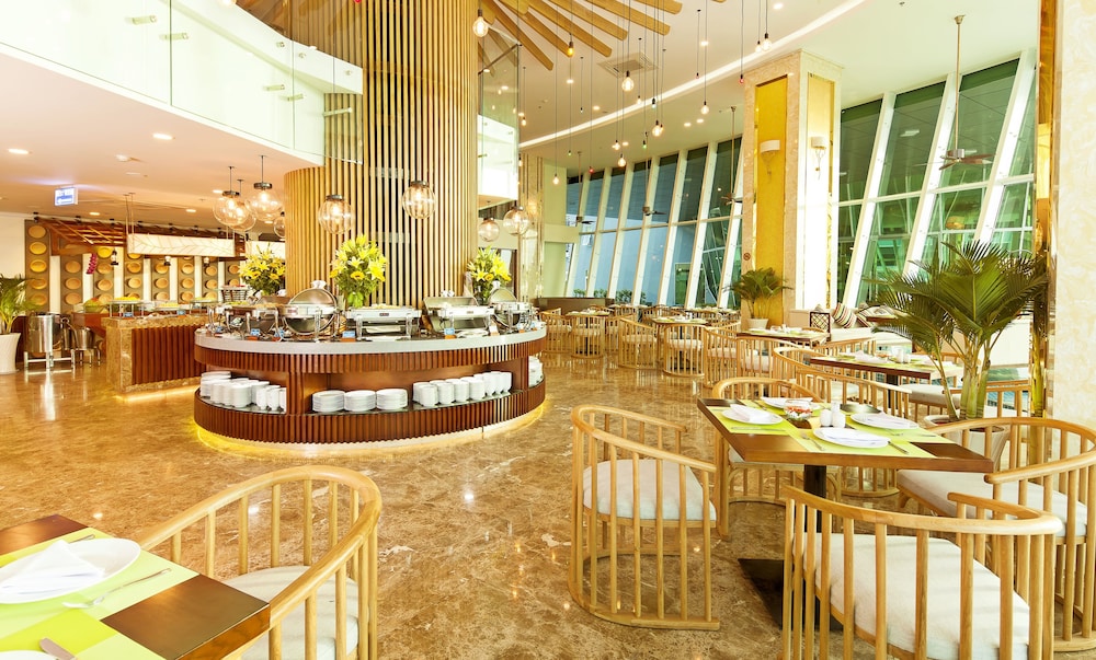 ninh kieu riverside hotel