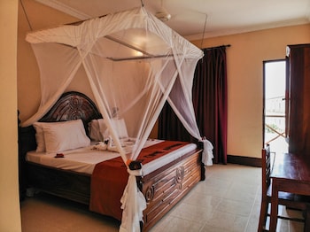 amaan beach bungalows