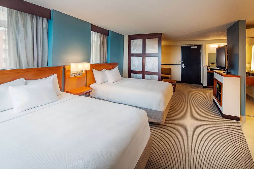 hyatt place madison downtown