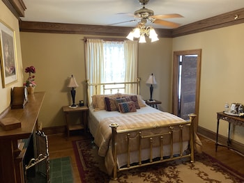 inn at 835 boutique hotel