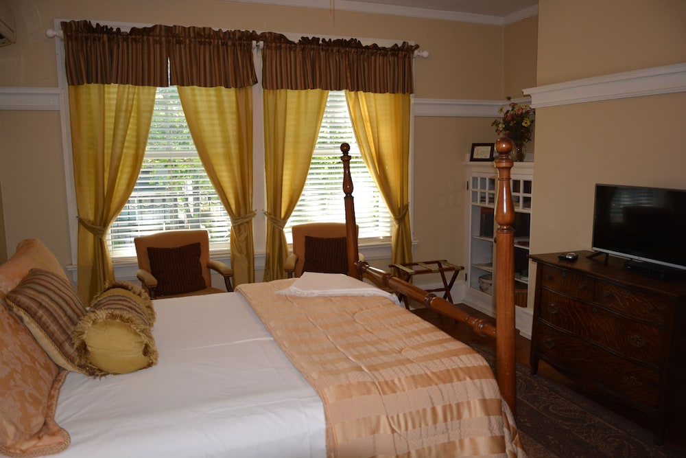inn at 835 boutique hotel
