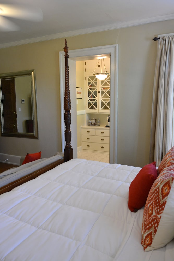 inn at 835 boutique hotel