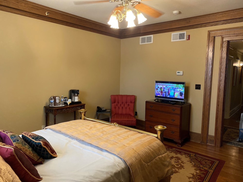 inn at 835 boutique hotel