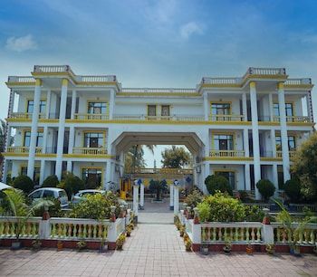 icon heritage bakkhali where the sea meets luxury