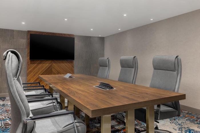 doubletree by hilton kingston