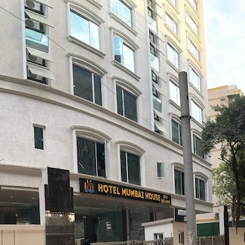 hotel mumbai house valnai malad