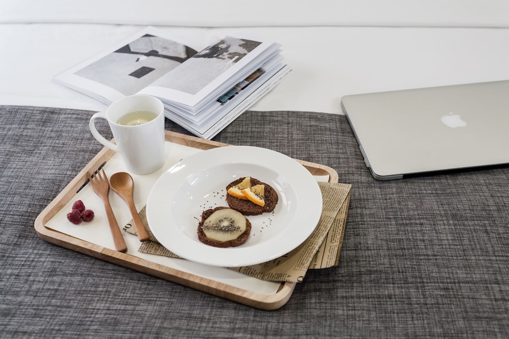 la regatta boutique residences