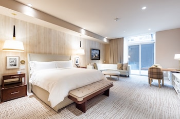 goldener hirsch auberge resorts collection