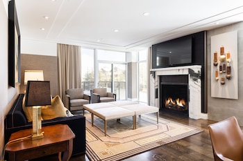 goldener hirsch auberge resorts collection