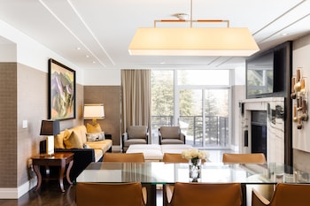 goldener hirsch auberge resorts collection