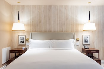 goldener hirsch auberge resorts collection
