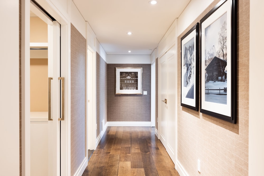 goldener hirsch auberge resorts collection