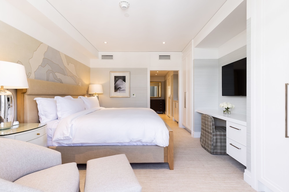 goldener hirsch auberge resorts collection