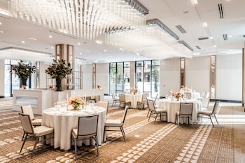goldener hirsch auberge resorts collection
