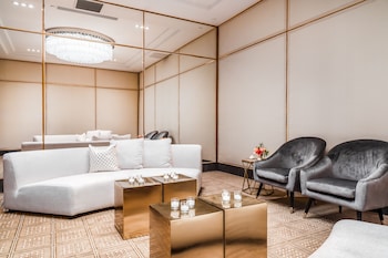 goldener hirsch auberge resorts collection