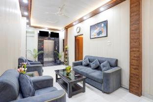 high class bhojnalaya and dormitory