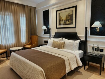 peerless hotel kolkata