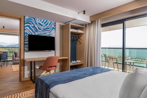 elite world kusadasi