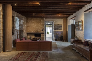 Hotel-Img