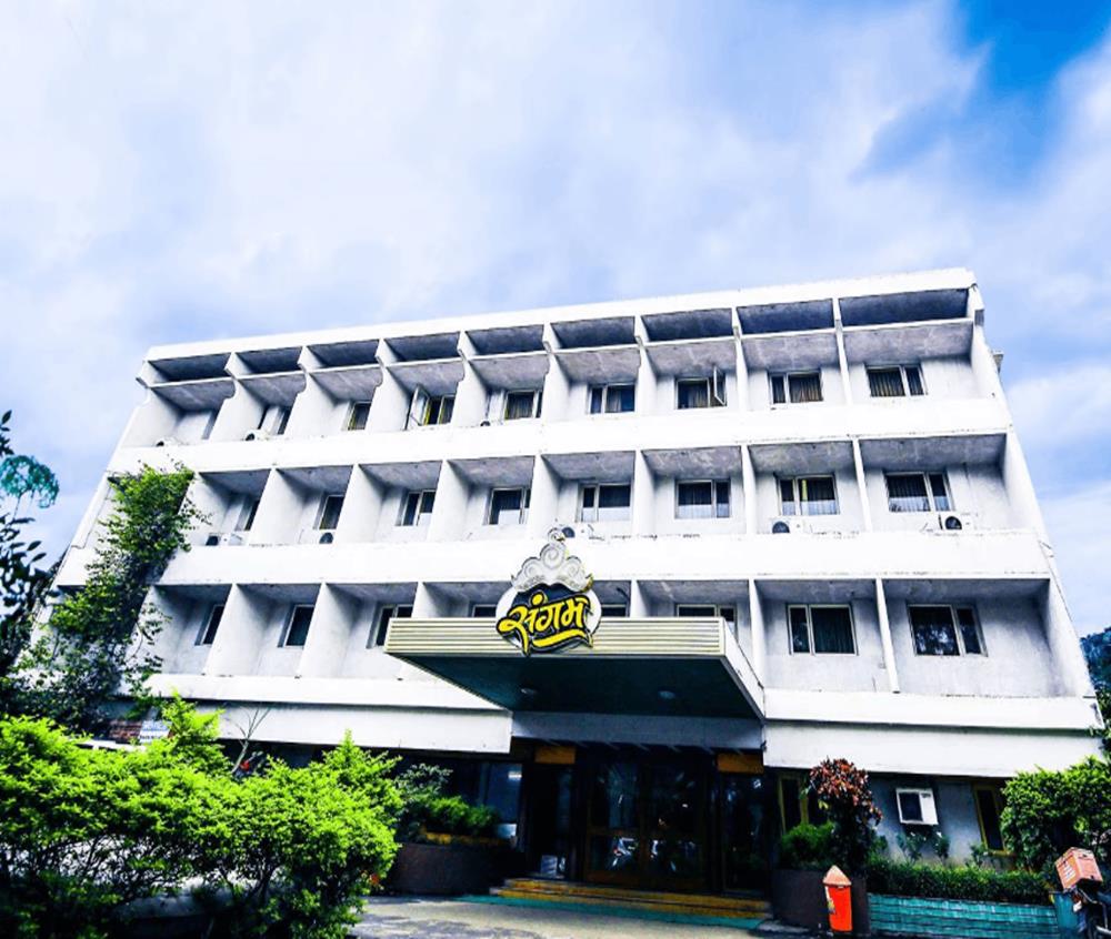 hotel sangam