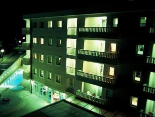 Hotel Tamaris,Makarska>>Baska Voda,4 star