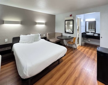 motel 6 ontario ca airport