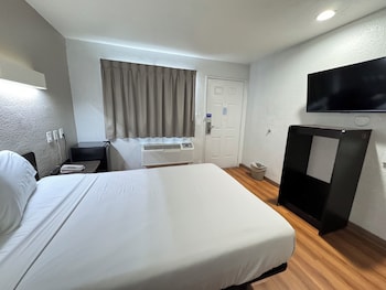 motel 6 ontario ca airport