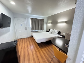 motel 6 ontario ca airport