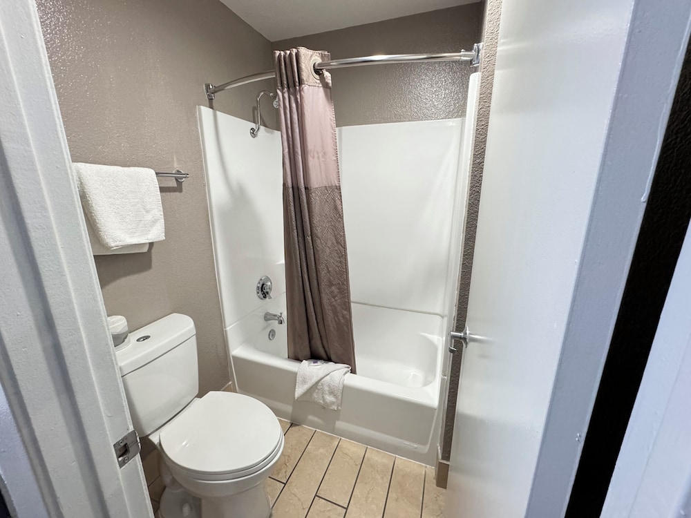 motel 6 ontario ca airport