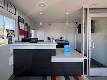 motel 6 ontario ca airport